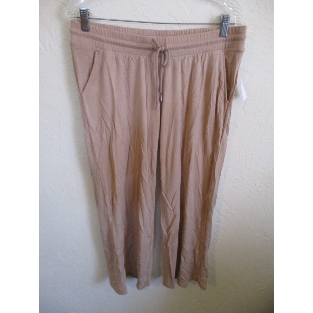 A Pea In The Pod Wide Leg Crop Drawstring Maternity Pants Size M NWT Soft Modal
